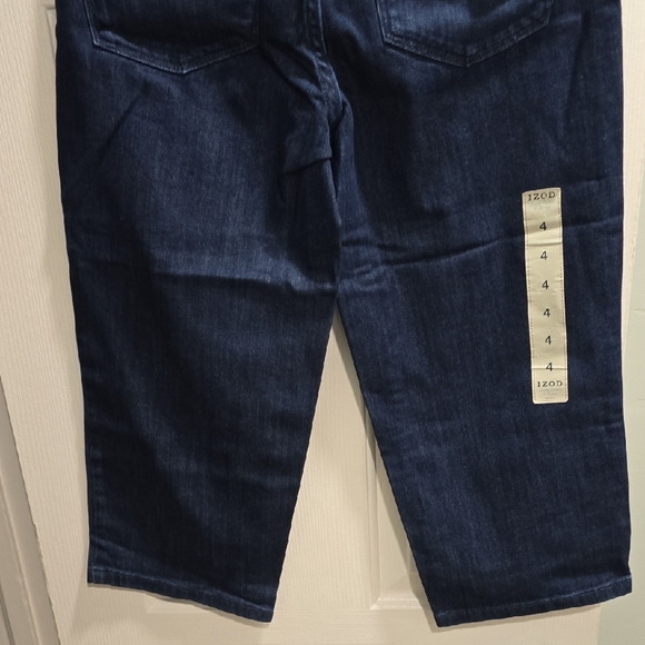 Izod Dark Wash Denim Capris Woman's size 4 - Picture 11 of 13